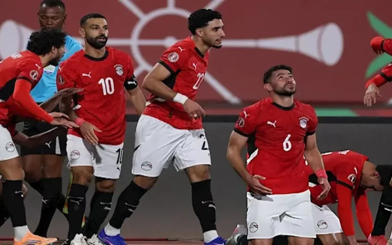 تعليق طريف.. حساب الدوري الإنجليزي يسخر من مواجهة مصر وجنوب أفريقيا